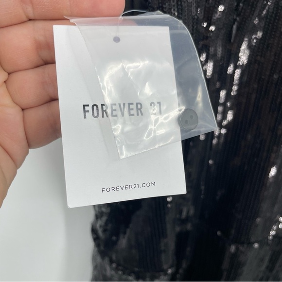 NWT Forever 21 sequin mini dress Size S black high neck sleeveless - Picture 9 of 13